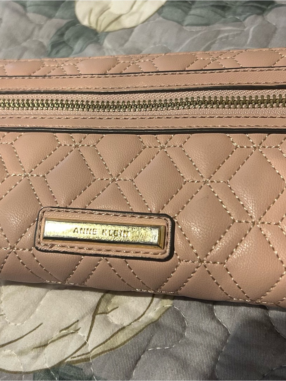 Anne Klein Blush tan beige Quilted zippered wallet with Gold Hardware